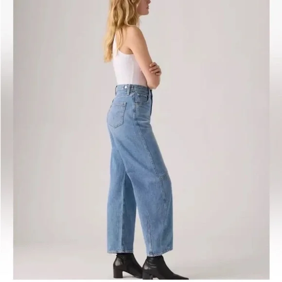 NWT Levi’s Cinch Barrel Jeans - Picture 16 of 16